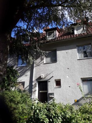 Gepflegte 1-Zimmer-EG-Wohnung mit Pantryküche in Braunschweig