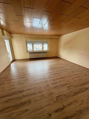 3 ZKB-Wohnung mit Balkon in ruhiger Seitenstraße