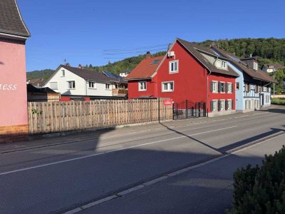 Attraktives und saniertes 6-Zimmer-Einfamilienhaus mit gehobener Innenausstattung in Kandern