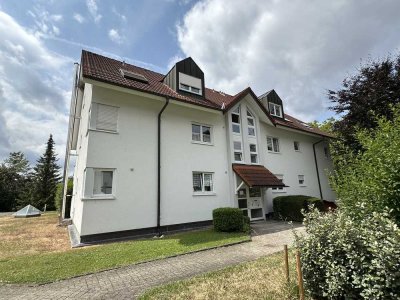 Interessante 3 Zimmer Eigentumswohnung in einem gepflegten 6-Familien-Haus , gute , Lage