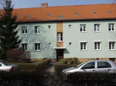 !! Aufgepasst - 2 Raum- Wohnung im ruhigen Lemsdorf!!
