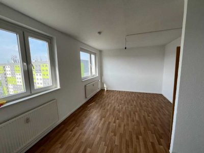 Helle 2-Zimmer-Wohnung mit herrlichem Ausblick!