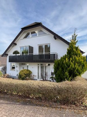 Moderne DHH mit Garten und Kamin in beliebter Lage von Usingen