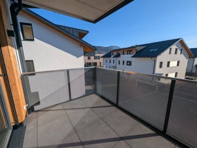 LICHTDURCHFLUTET &amp; SMART: Helle 3-Zimmer-Erstbezugs-Wohnung mit Südbalkon im Ortszentrum Hallwang!