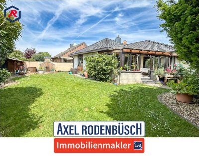 Walmdachbungalow mit Wintergarten, Vollkeller und Garage in beliebter Wohnlage von Berrendorf