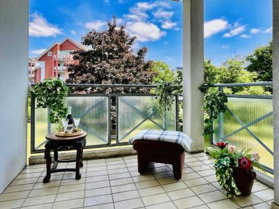 Barrierearm, mit Aufzug, in ruhiger Lage -
Gemütliche 2-Zimmer ETW+Loggia
