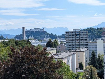 3,5-Zimmer-Wohnung mit Festungsblick und 3 Tiefgaragenstellplätzen!