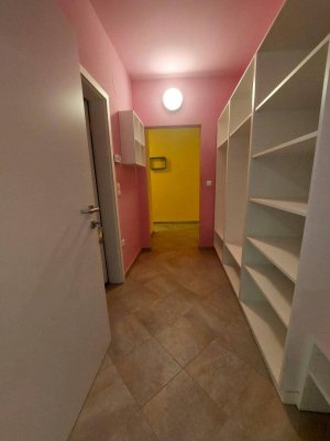 2422 Pama - Singles aufgepasst - mit Gartenmitbenützung