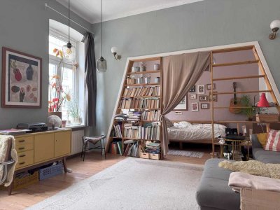 individuelle und großzügig geschnittene 3-Zimmerwohnung in der Schweriner Paulsstadt