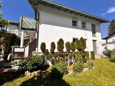 Geräumige Doppelhaushälfte mit Wintergarten, Garage und niedlichem Garten in ruhiger Wohnsiedlung