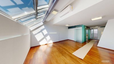 Urbanes Refugium: Neubau Dachgeschoss Loft in Naschmarkt-Nähe