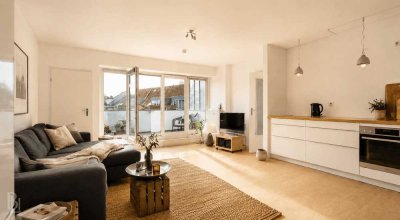 Neuwertige 3-Zimmer-Dachgeschosswohnung mit großem Südbalkon in Berlin-Johannisthal – frei