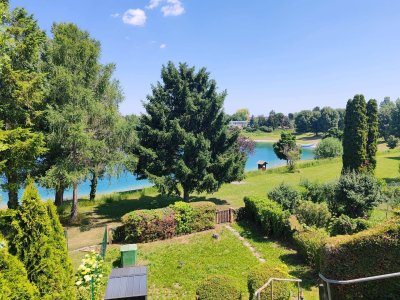45 m2 Terrasse mit Seeblick der beeindruckt ! 117 m2 Nutzfläche = 63 m2 Wohnfläche + 54 m2 Terrassen ! + bis zu 3 private Parkplätze + über 20 Jahre meist nur von Fr -So genutzt + gepflegt + Gärtner + vor Hochwasser gesicherte Investition + 1A Infrastrukt