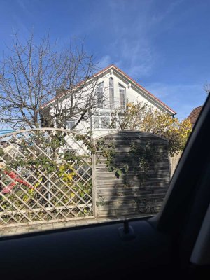 Beste Lage wunderschöne Maisonette Galerie Wohnung 4 Zimmer 4 Parteien Haus