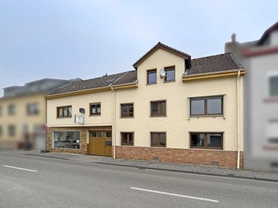 Wohn- und Geschäftshaus in zentraler Ortslage