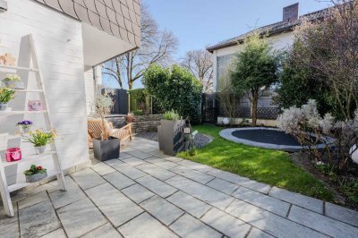 *RESERVIERT* Familienglück pur: Stilvolles Haus mit Garten, Kamin und viel Entfaltungsspielraum