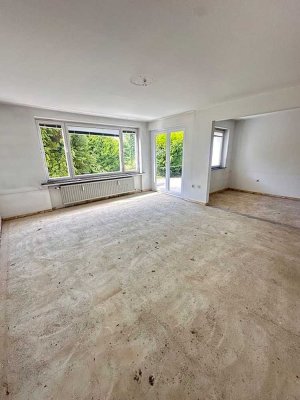3 Zimmerwohnung im Erdgeschoss mit Garten und Garage