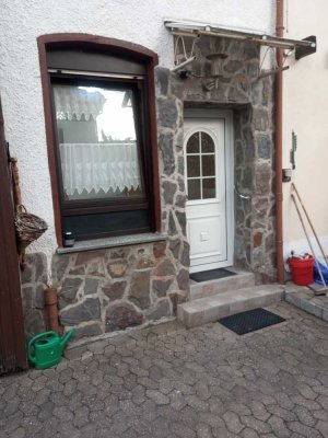 Charmante  2.5 Zimmer-Wohnung in Kobern - EG, 70 qm, Stellplatz & Küche