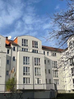 Helles Apartment mit Balkon & Stellplatz – ideal für Eigennutzer oder Kapitalanleger
