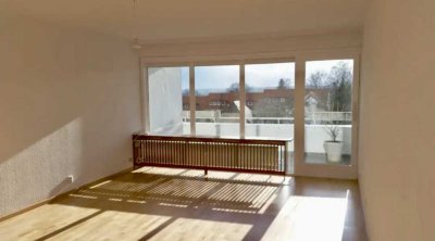 Hochwertige 3-Zimmer-Wohnung mit zwei Balkonen in Göttingen/ Geismar
