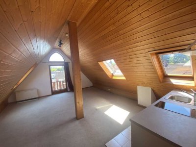 Lichtdurchflutetes Studio-Apartment mit neuer EBK in GP-Jebenhausen