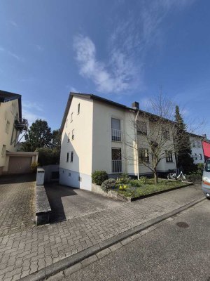 Top DG Whg mit Terrasse und EBK  zzgl. TG Stellplatz