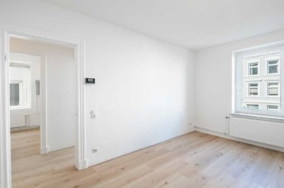 Frisch & freundlich! Helle 2 Zimmer mit neuer Einbauküche & Duschbad * frisch renoviert