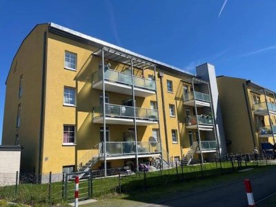 Neuwertige, sonnige 2-Zimmerwohnung mit Dachterrasse!