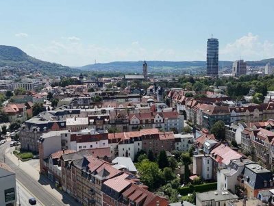 Moderner Neubau in traditionsreichem Gebäude - freiwerdend!
