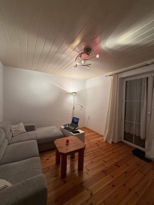 2-Zimmer Erdgeschosswohnung mit Balkon und Einbauküche