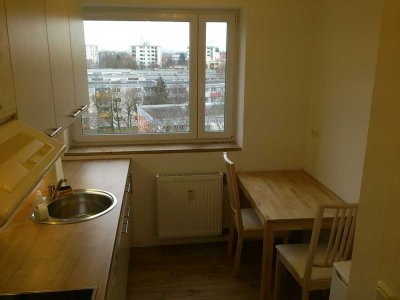 Exklusive 2-Zimmer-Wohnung mit gehobener Innenausstattung mit EBK in Augsburg (teilmöbliert)