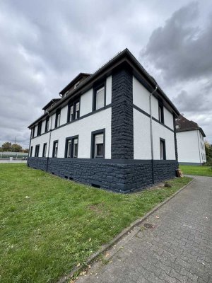 Helle 4-Zimmer-Wohnung in zentraler Lage von Bischofsheim