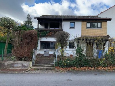 Höhenrandlage von Aschaffenburg - kl. Haus mit großem Garten - sanierungsbedürftig