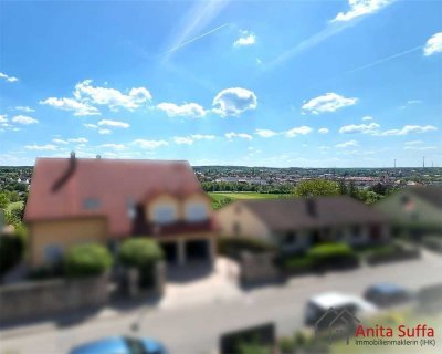 3-Zimmer-Wohnung mit durchdachtem Grundriss und traumhaftem Stadtblick!