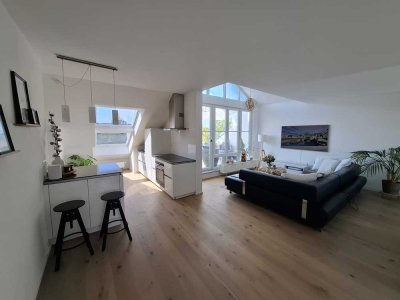 Charmante 3 Zimmer Dachterrassenwohnung in Sauerlach – sonnig und modern