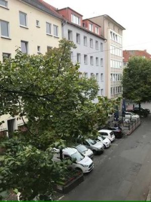 Stilvolle 2-Zimmer-Wohnung mit 2 Balkonen in Hannover-Oststadt – Vollmöbliert & Einzugsbereit!