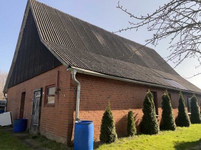 Sanierungsbedürftiges 1-2 Familienhaus