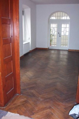 Wohnen und Arbeiten, großzügige sechs Zimmer Wohnung in Kaiserslautern, Innenstadt