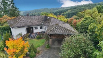 Attraktives Haus mit Einliegerwohnung in bester Lage