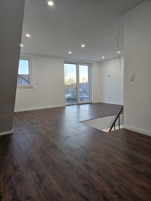 Freundliche  3 Zimmer-Wohnung in NeuriedGern auch an WG