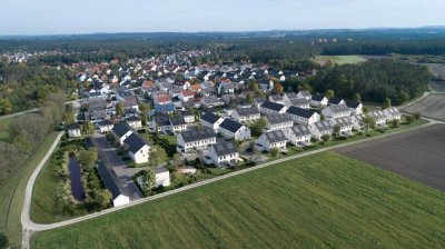 Erstbezug nach Fertigstellung! Geräumiges Reihenmittelhaus in ruhiger Lage!