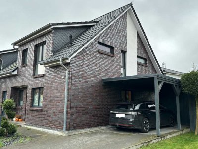 Moderne Doppelhaushälfte zum 01.02.26 zu vermieten