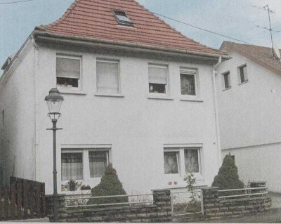 Burladingen: 4-Familien-Haus als Kapitalanlage-vollvermietet !