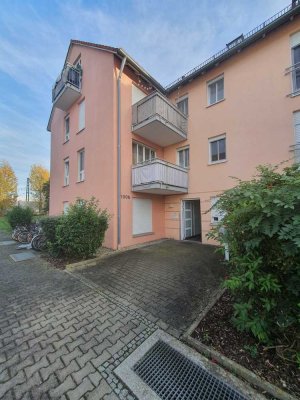 Freie Gartenwohnung mit neuem Bad von privat