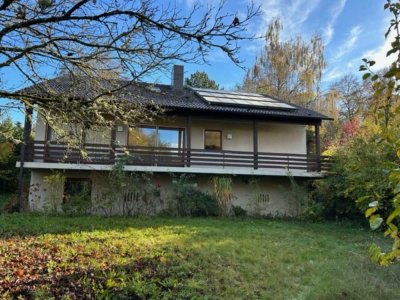 Grundstück mit Architektenvilla