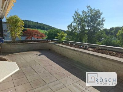 Wohnen mit Aussicht: Schöne, großzügige Terrassenwohnung in Inzlingen +++ Rösch Immobilien