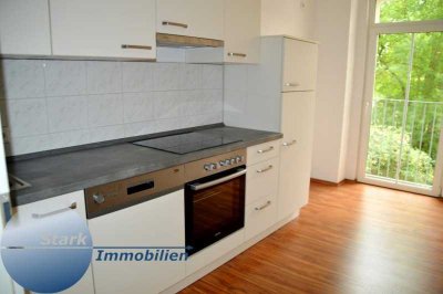 STARK! Kleine 2 Raum Wohnung mit EBK!