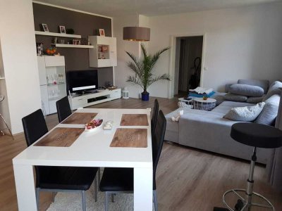 Geräumige und lichtdurchflutete 2-Zimmer-Erdgeschoß- Wohnung in der Fußgängerzone-Nähe Marktplatz