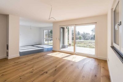 Luxuriöses 5-ZKB-EG-Wohnen mit Garten in Bestlage von Kelkheim-Hornau!