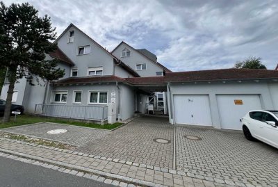 Helle 4-Zimmer Wohnung mit 2 Balkonen in ruhiger Lage